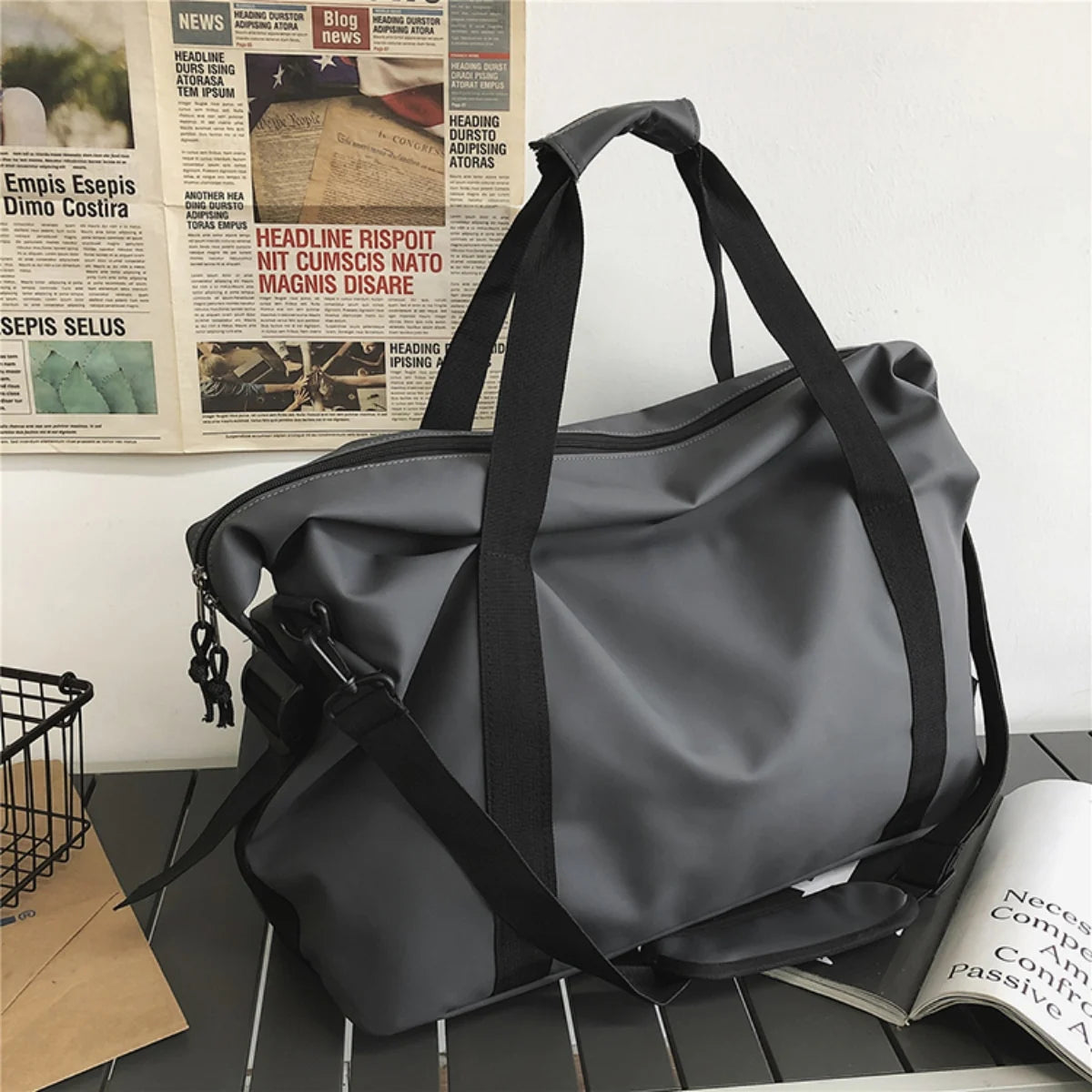 Handheld Travel Bag, Large Capacity Sports and Fitness Bag, Lightweight Storage Luggage Bag, One Shoulder Crossbody Travel Bag