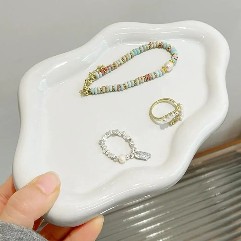 Simple Stylish Cloud Ceramic Jewelry Storage Tray Jewelry Earrings Display Desktop Ornaments Gifts For Friends L7P5